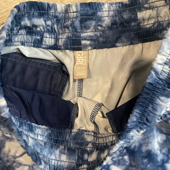 Athleta shorts - Picture 2 of 3